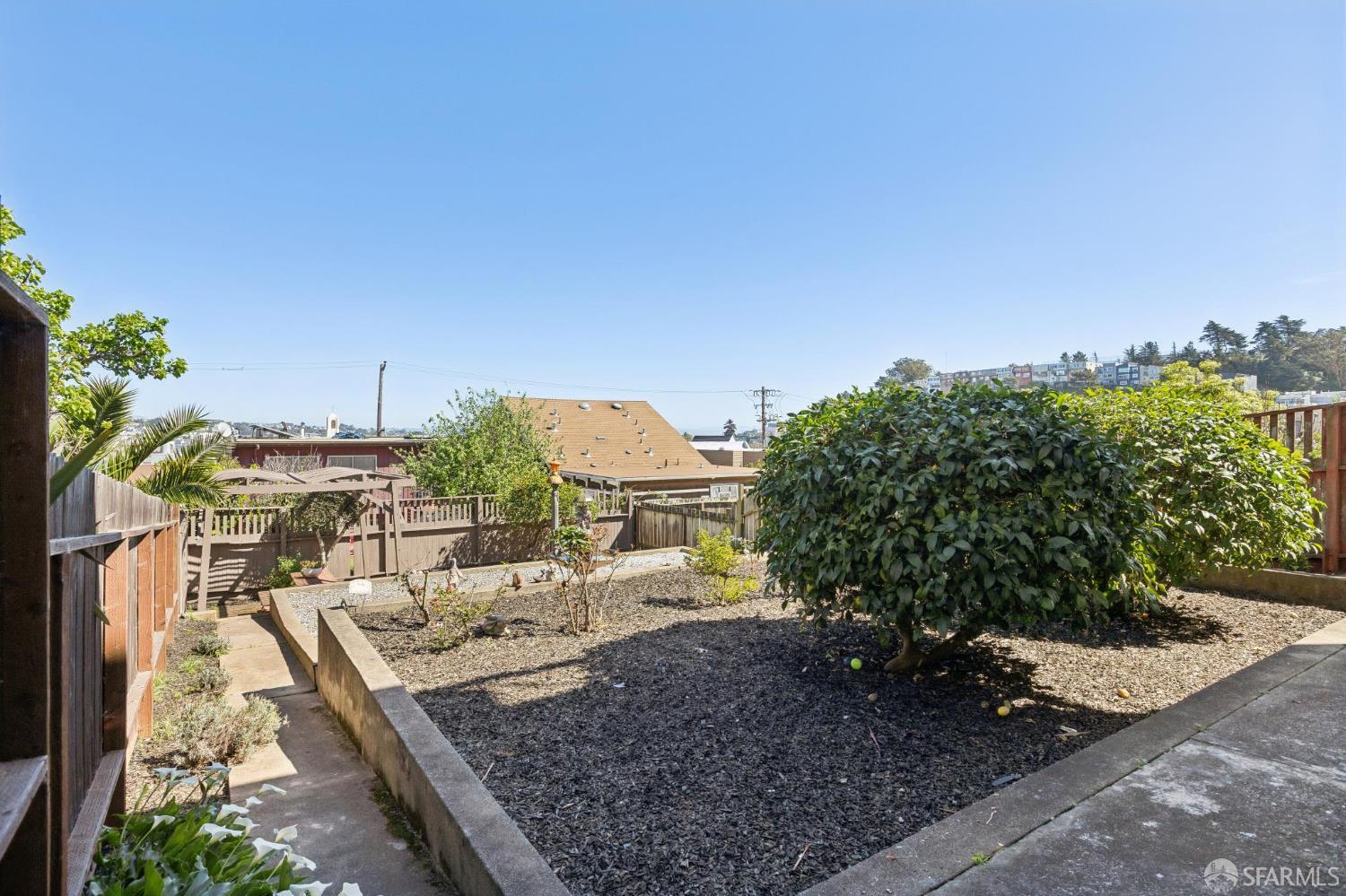 Detail Gallery Image 64 of 88 For 851 Bowdoin St, San Francisco,  CA 94134 - 4 Beds | 3 Baths