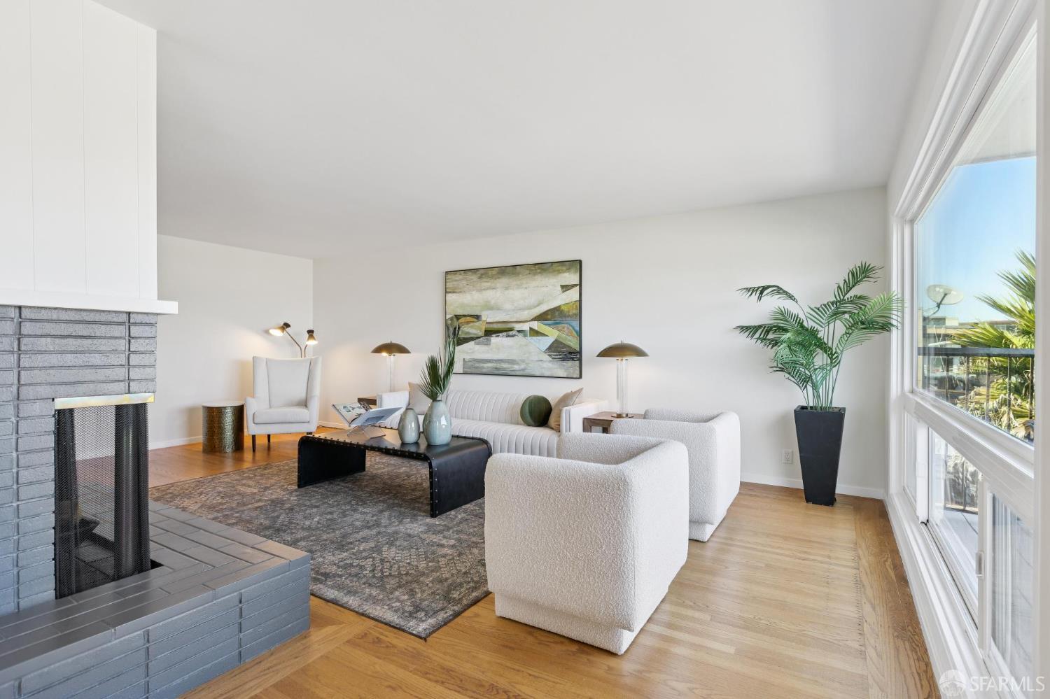 Detail Gallery Image 14 of 88 For 851 Bowdoin St, San Francisco,  CA 94134 - 4 Beds | 3 Baths