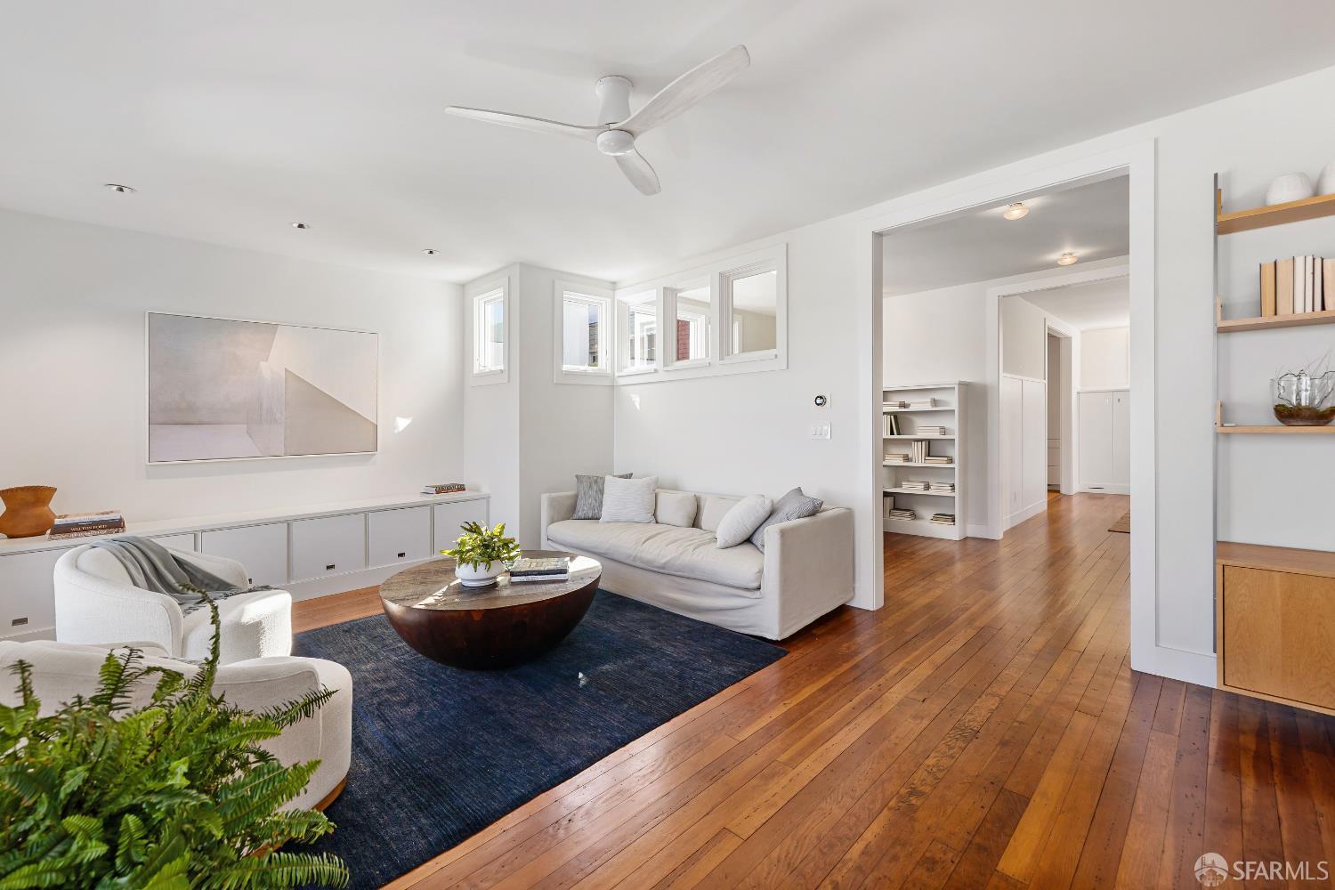 Detail Gallery Image 13 of 50 For 341 Lombard St, San Francisco,  CA 94133 - 4 Beds | 3/1 Baths