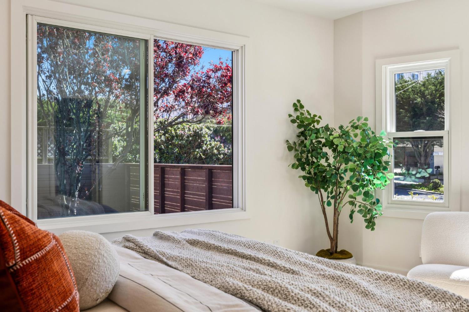 Detail Gallery Image 28 of 99 For 494 46th Ave, San Francisco,  CA 94121 - 4 Beds | 4 Baths