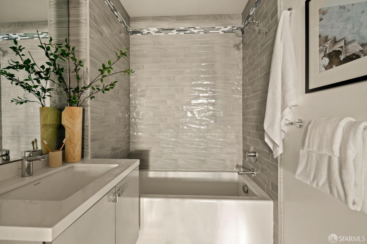 Photo #43: 426111637 Listing: Photo #43