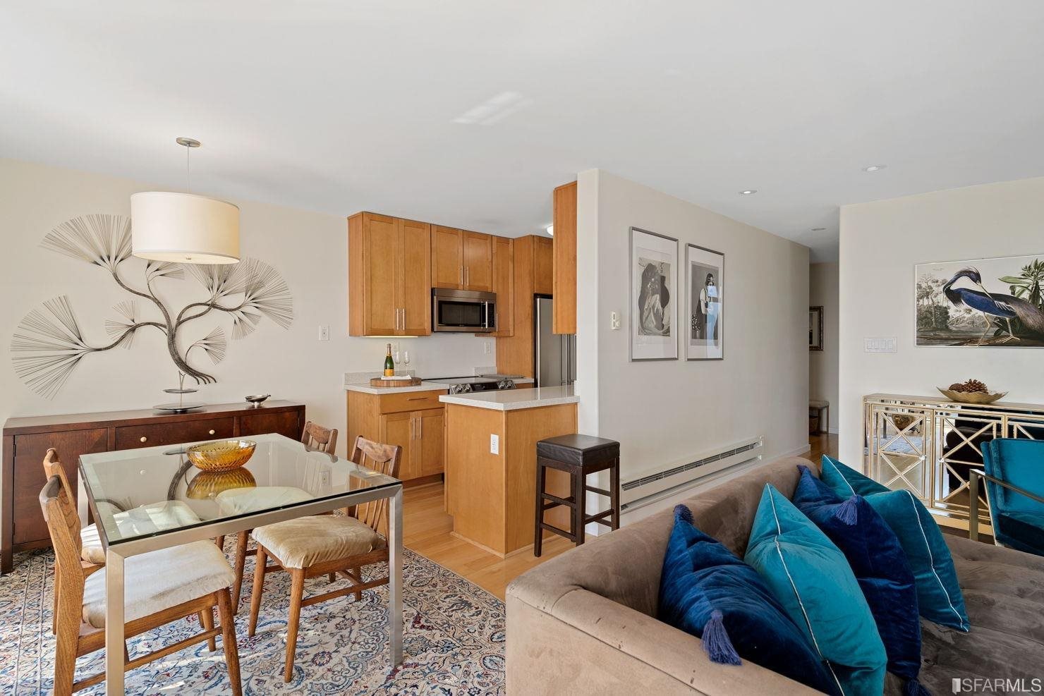 Photo #7: 426111749 Listing: Photo #7