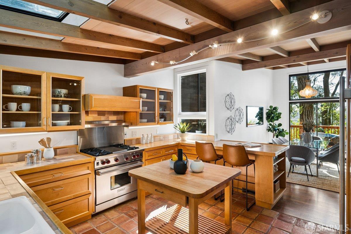 Detail Gallery Image 17 of 60 For 187 San Marcos Ave, San Francisco,  CA 94116 - 4 Beds | 3 Baths