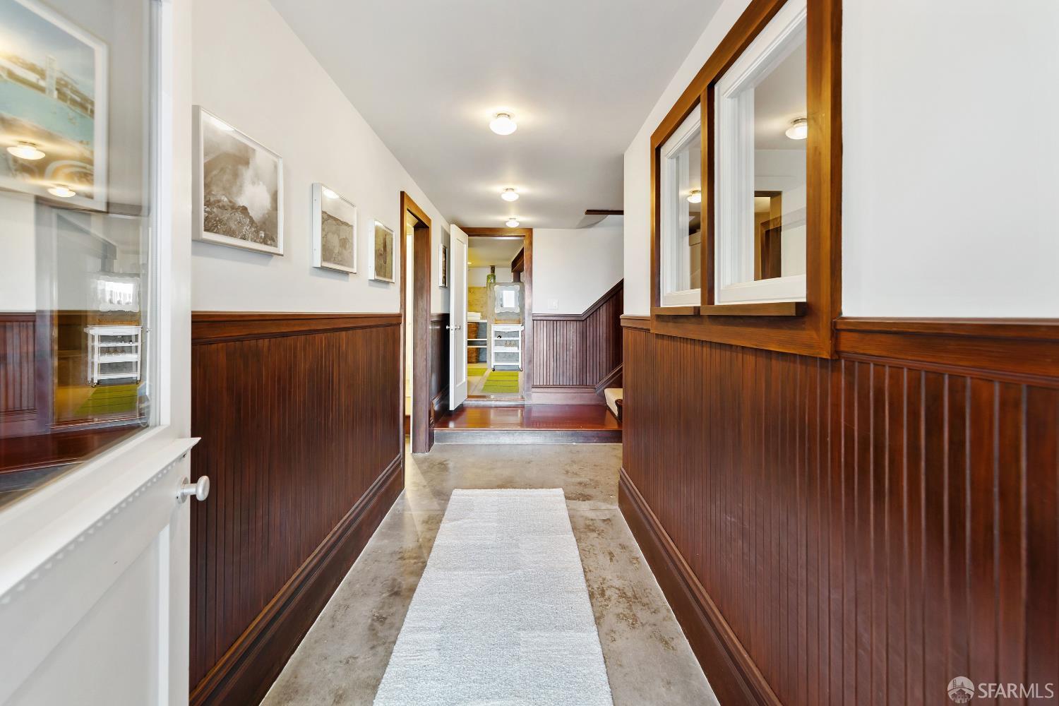 Detail Gallery Image 6 of 50 For 341 Lombard St, San Francisco,  CA 94133 - 4 Beds | 3/1 Baths