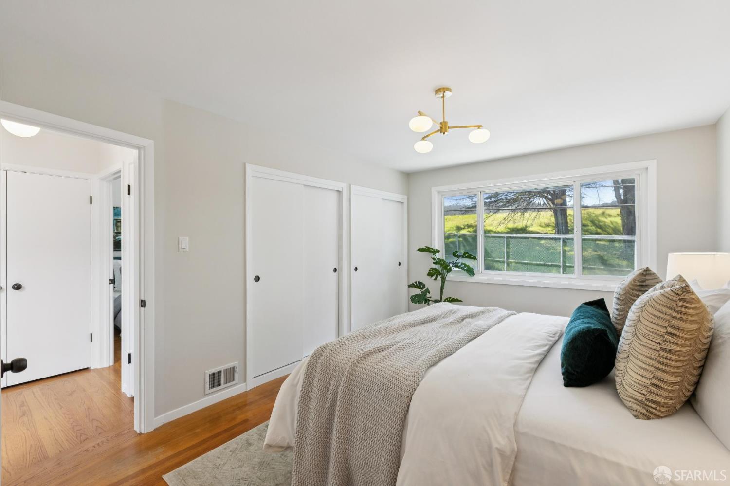 Detail Gallery Image 37 of 88 For 851 Bowdoin St, San Francisco,  CA 94134 - 4 Beds | 3 Baths