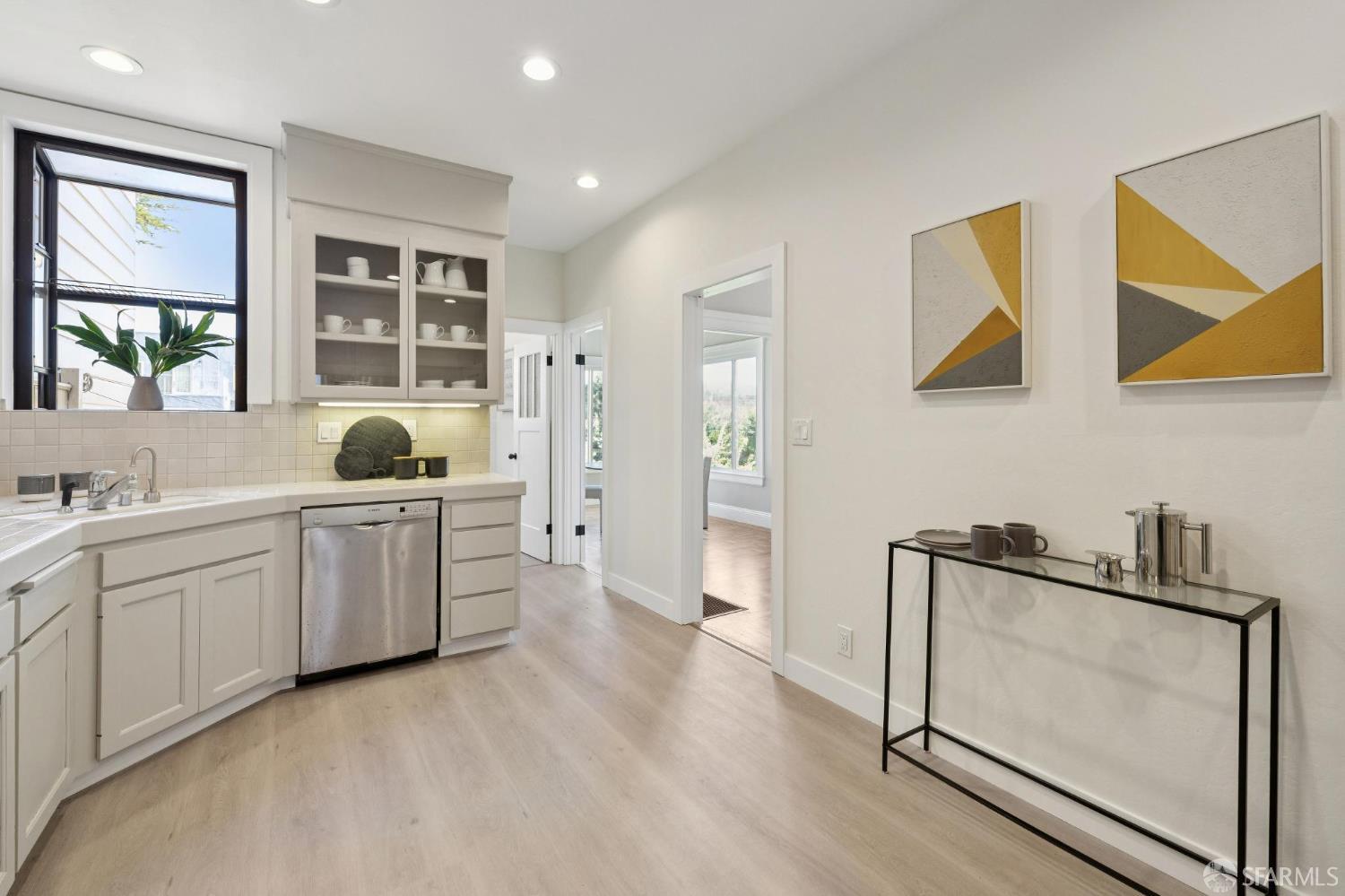 Detail Gallery Image 28 of 94 For 754 30th Ave, San Francisco,  CA 94121 - 4 Beds | 2/1 Baths