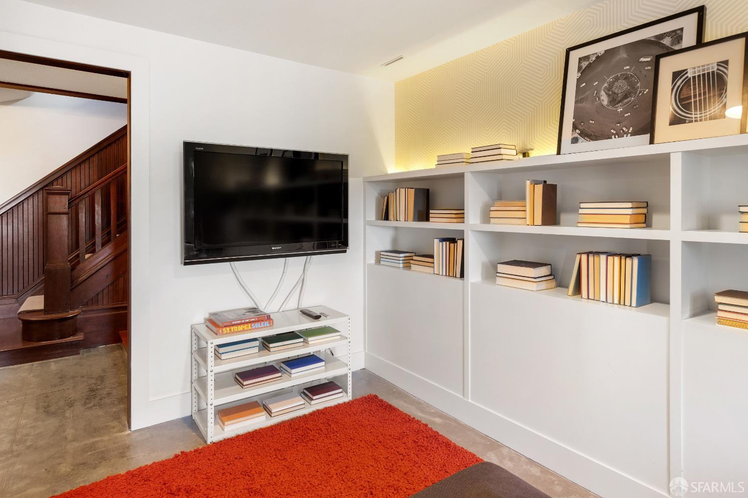 Detail Gallery Image 35 of 50 For 341 Lombard St, San Francisco,  CA 94133 - 4 Beds | 3/1 Baths