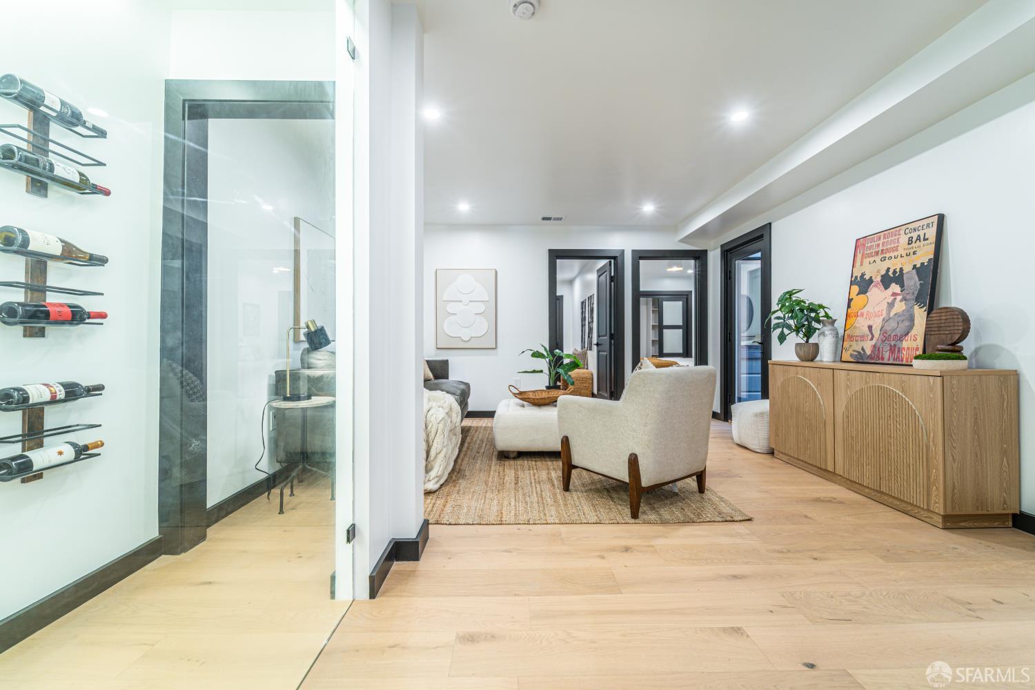 Detail Gallery Image 38 of 85 For 165 Valparaiso St, San Francisco,  CA 94133 - 4 Beds | 3 Baths