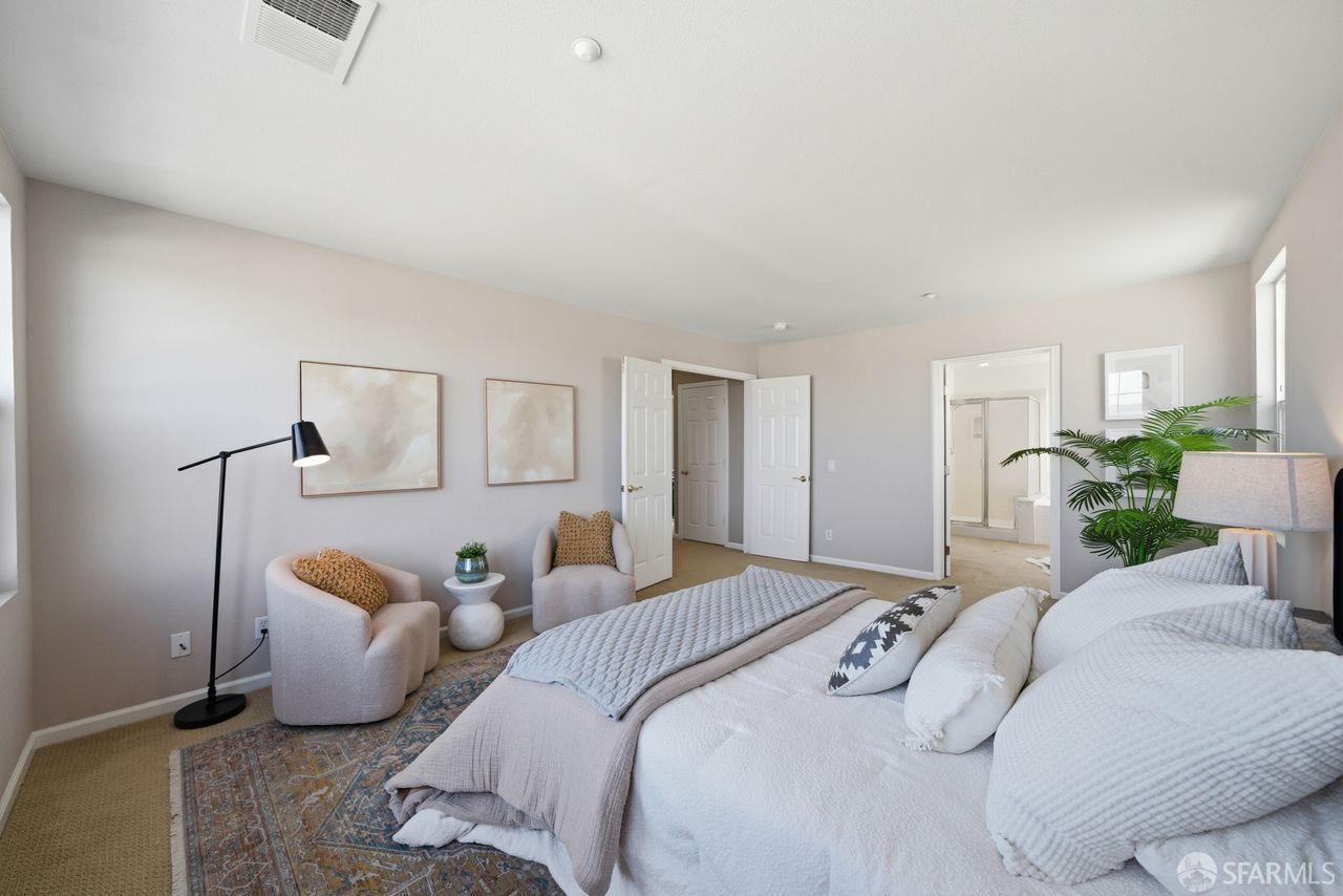 Detail Gallery Image 6 of 40 For 962 Martin Trl, Daly City,  CA 94014 - 4 Beds | 3 Baths