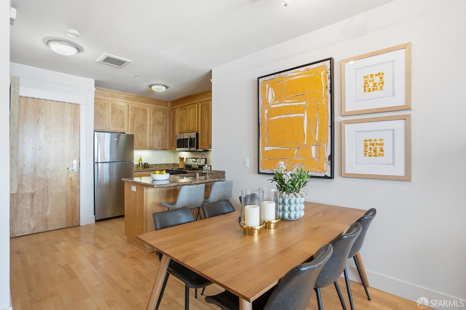 Photo #10: 426109549 Listing: Photo #10