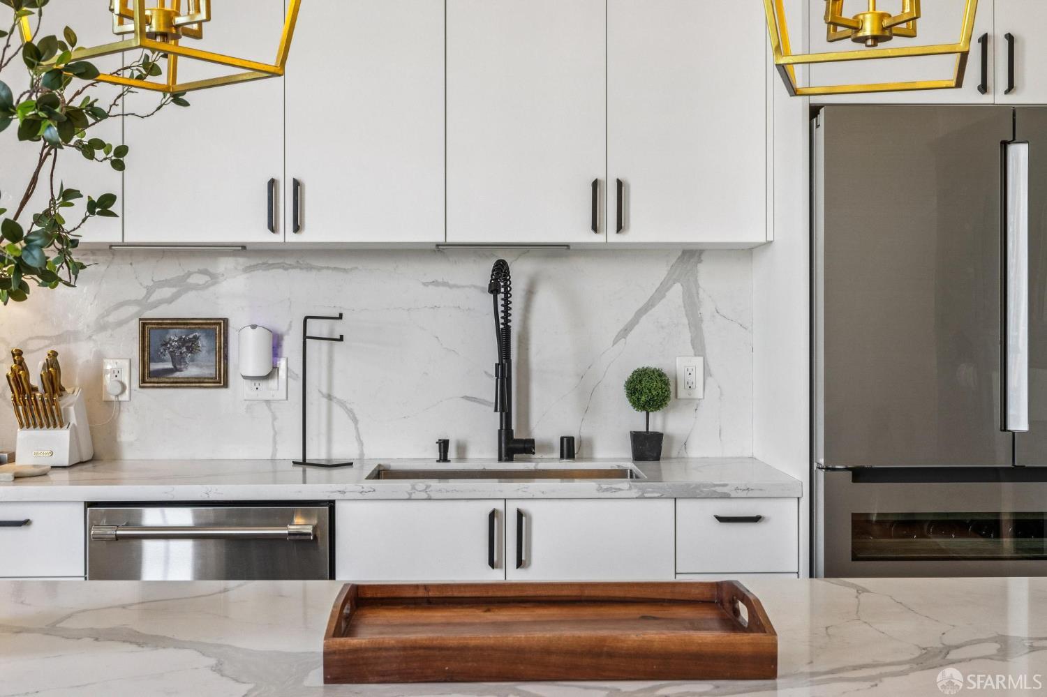 Photo #27: 426111962 Listing: Photo #27