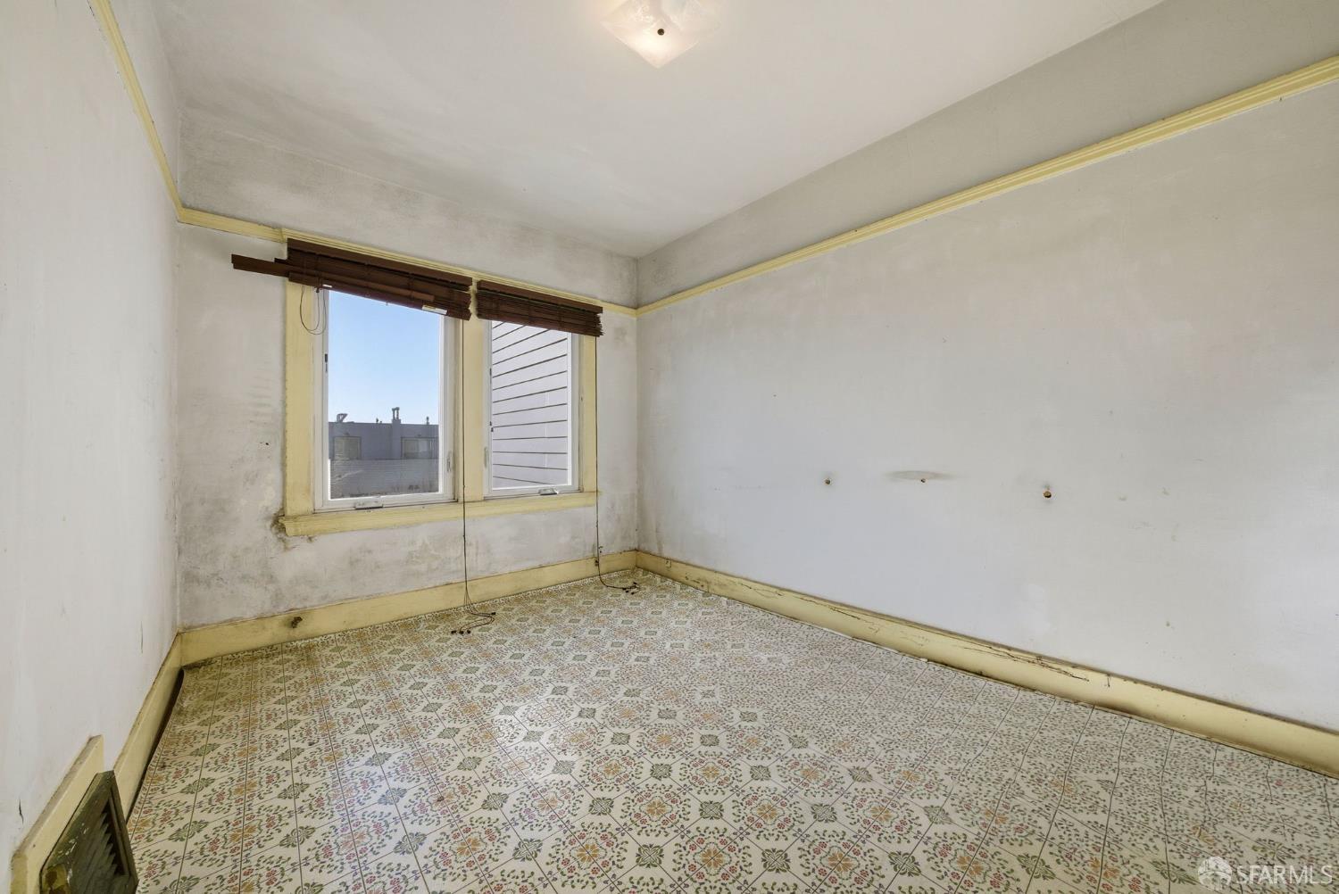 Detail Gallery Image 20 of 41 For 1835 18th Ave, San Francisco,  CA 94122 - 3 Beds | 1 Baths