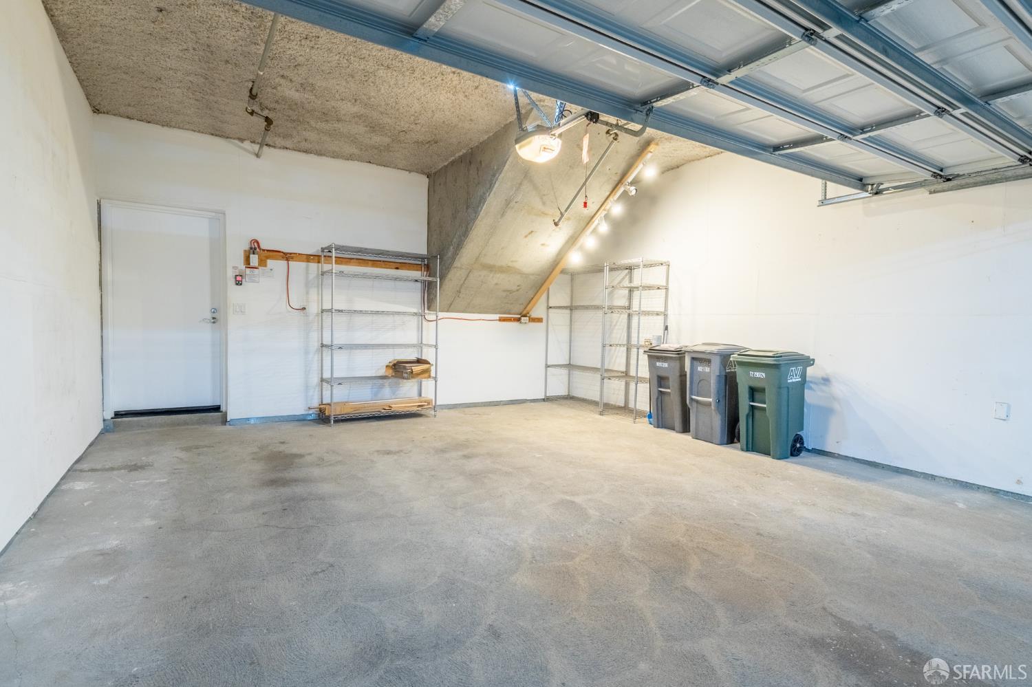 Detail Gallery Image 20 of 33 For 4138 Clarinbridge Cir, Dublin,  CA 94568 - 2 Beds | 2 Baths