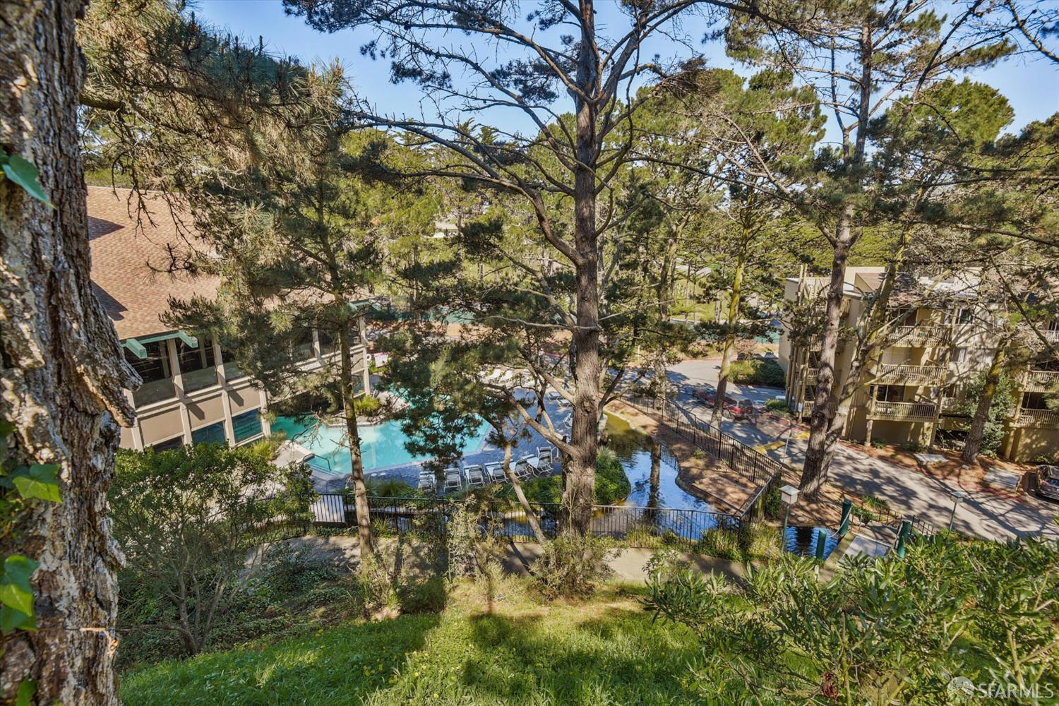 Detail Gallery Image 36 of 44 For 377 Mandarin Dr #105,  Daly City,  CA 94015 - 1 Beds | 1 Baths