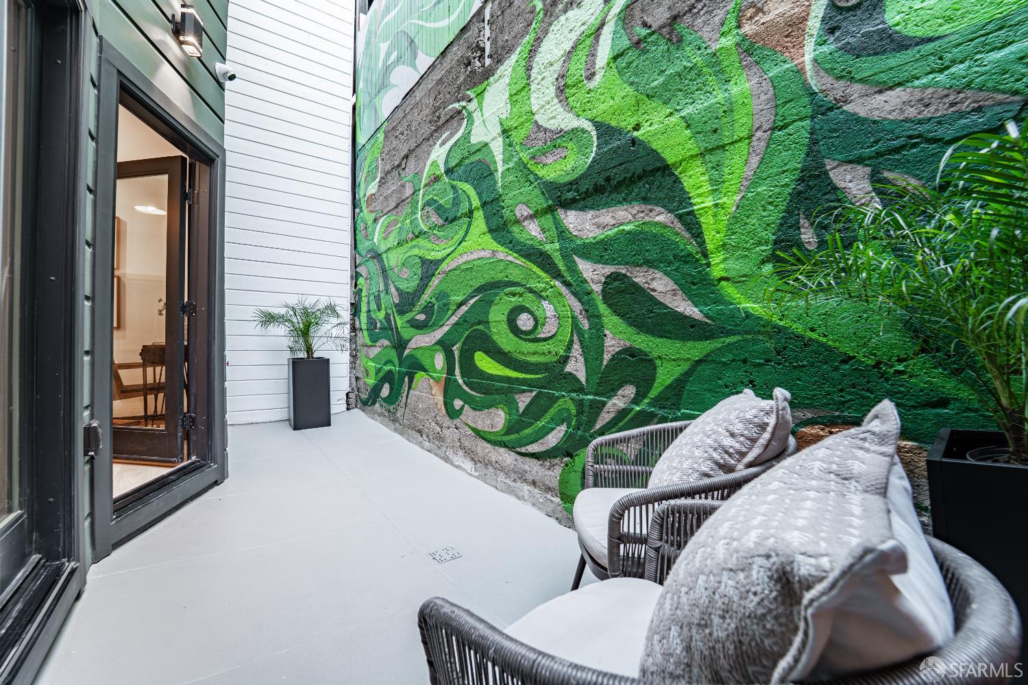 Detail Gallery Image 45 of 85 For 165 Valparaiso St, San Francisco,  CA 94133 - 4 Beds | 3 Baths