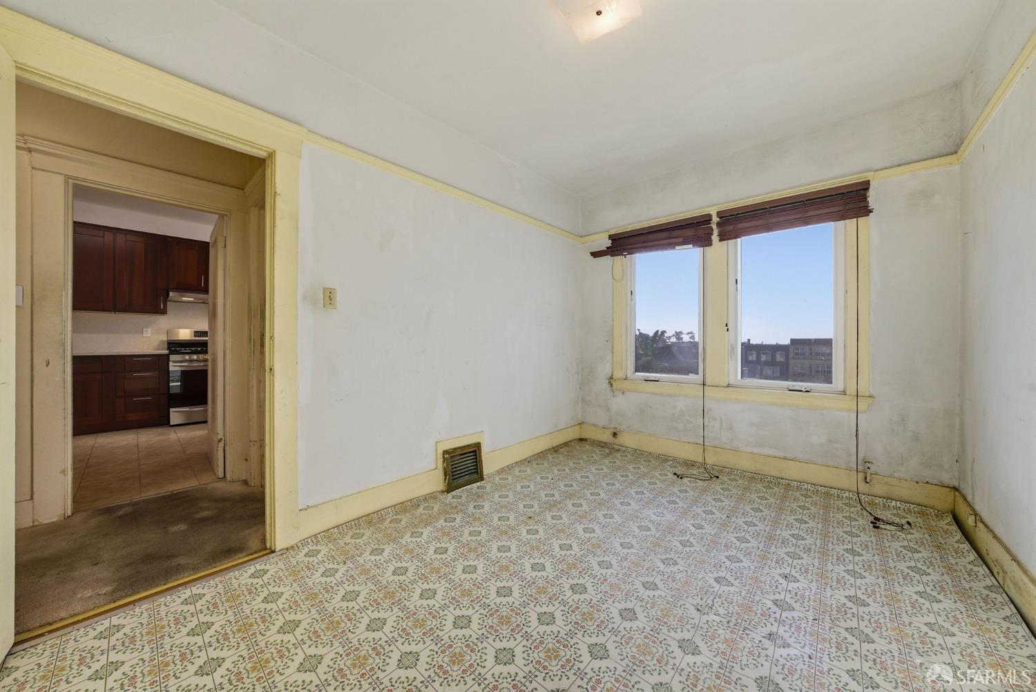 Detail Gallery Image 21 of 41 For 1835 18th Ave, San Francisco,  CA 94122 - 3 Beds | 1 Baths