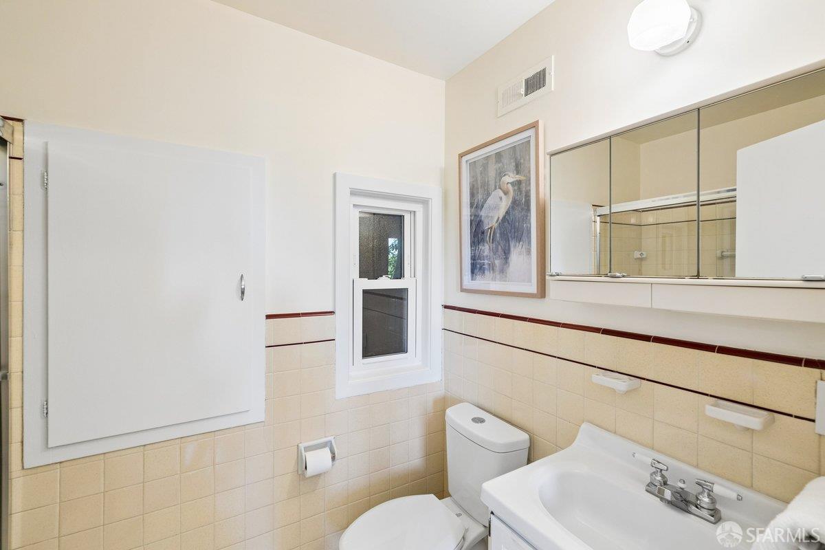 Detail Gallery Image 53 of 60 For 187 San Marcos Ave, San Francisco,  CA 94116 - 4 Beds | 3 Baths