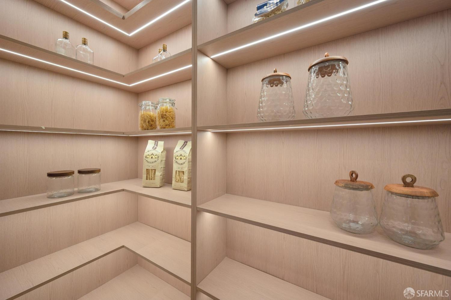 Detail Gallery Image 22 of 72 For 1371 34th Ave, San Francisco,  CA 94122 - 4 Beds | 4 Baths