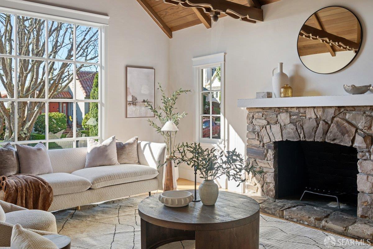 Detail Gallery Image 5 of 50 For 333 San Benito Way, San Francisco,  CA 94127 - 4 Beds | 3 Baths