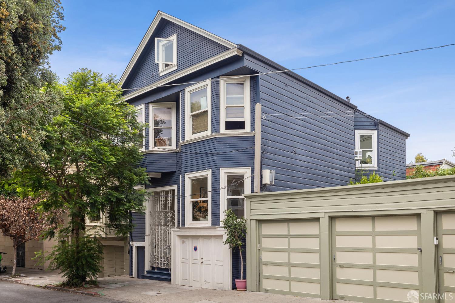 Front Image Thumbnail for SF426111813