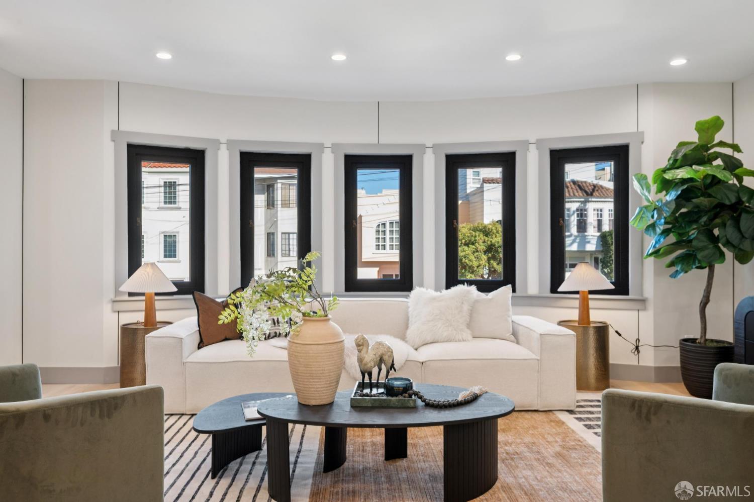 Detail Gallery Image 2 of 72 For 1371 34th Ave, San Francisco,  CA 94122 - 4 Beds | 4 Baths