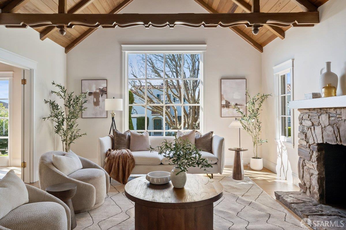 Detail Gallery Image 6 of 50 For 333 San Benito Way, San Francisco,  CA 94127 - 4 Beds | 3 Baths