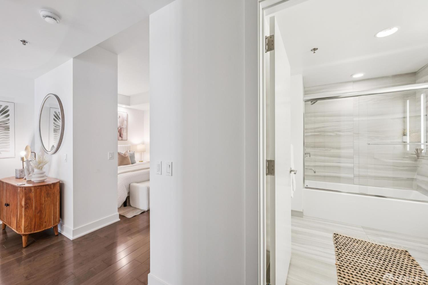 Photo #12: 426108104 Listing: Photo #12