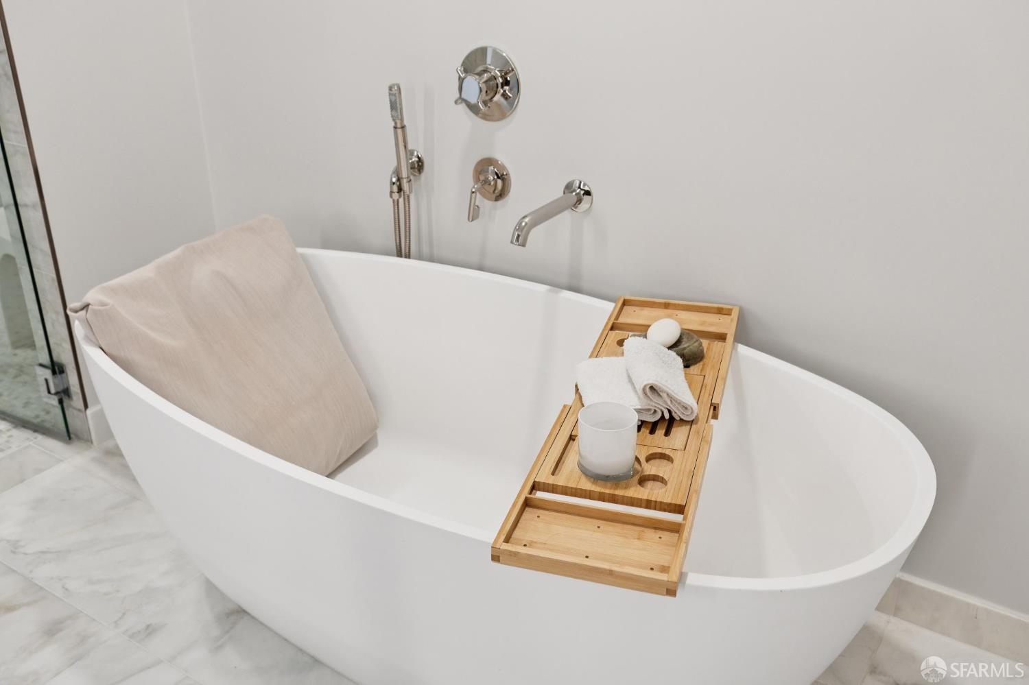 Detail Gallery Image 24 of 45 For 2525 Van Ness Ave #604,  San Francisco,  CA 94109 - 2 Beds | 2/1 Baths