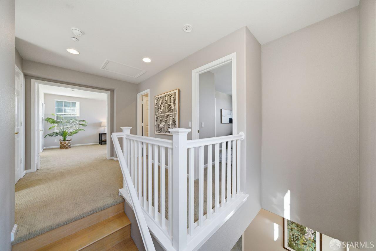 Detail Gallery Image 19 of 40 For 962 Martin Trl, Daly City,  CA 94014 - 4 Beds | 3 Baths