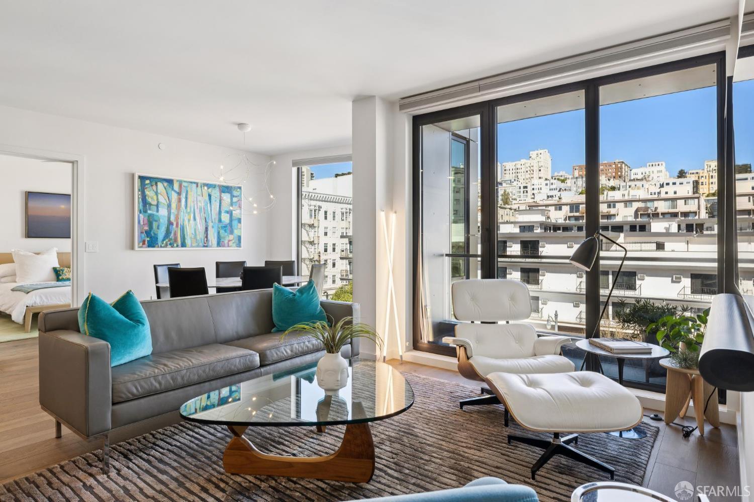 Front Image Thumbnail for SF426111002