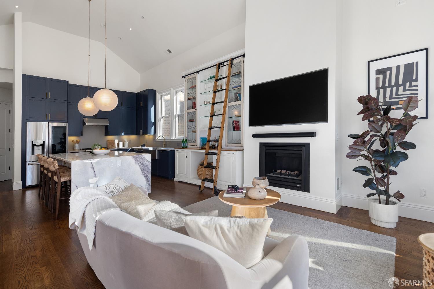 Photo #6: 426111715 Listing: Photo #6