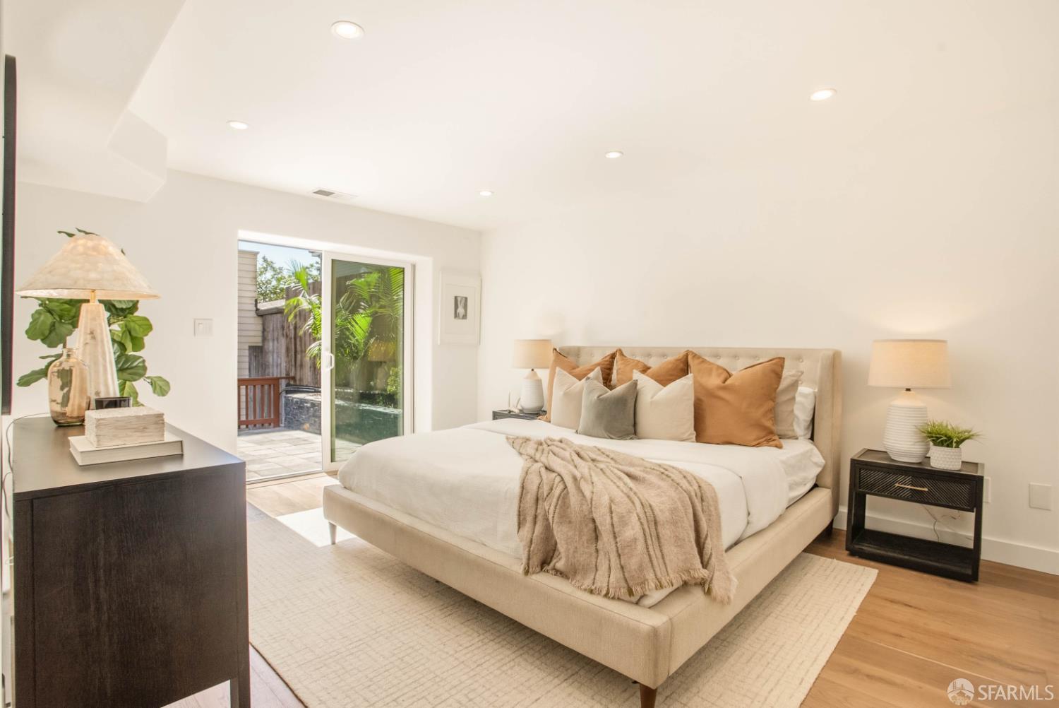 Detail Gallery Image 12 of 30 For 278 Monterey Blvd, San Francisco,  CA 94131 - 3 Beds | 2/1 Baths