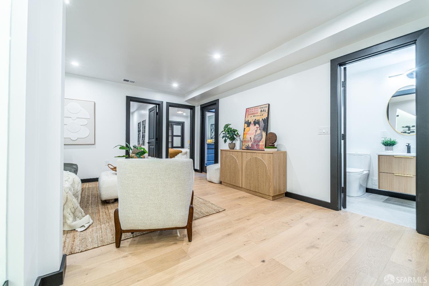 Detail Gallery Image 37 of 85 For 165 Valparaiso St, San Francisco,  CA 94133 - 4 Beds | 3 Baths