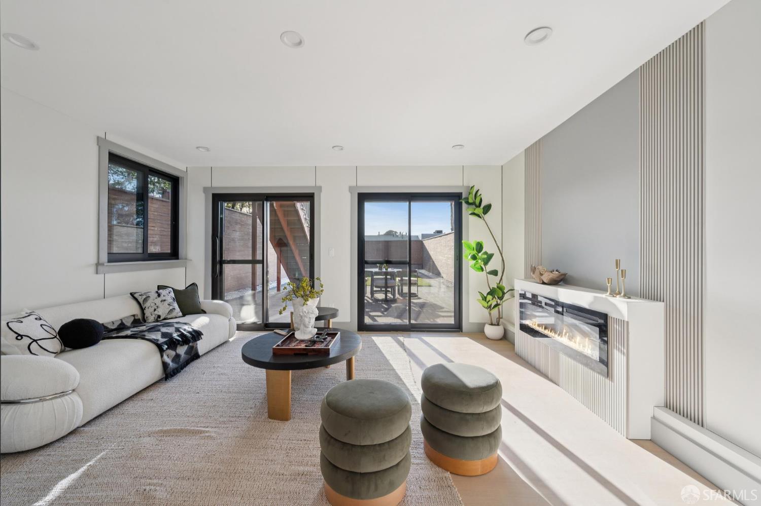 Detail Gallery Image 50 of 72 For 1371 34th Ave, San Francisco,  CA 94122 - 4 Beds | 4 Baths