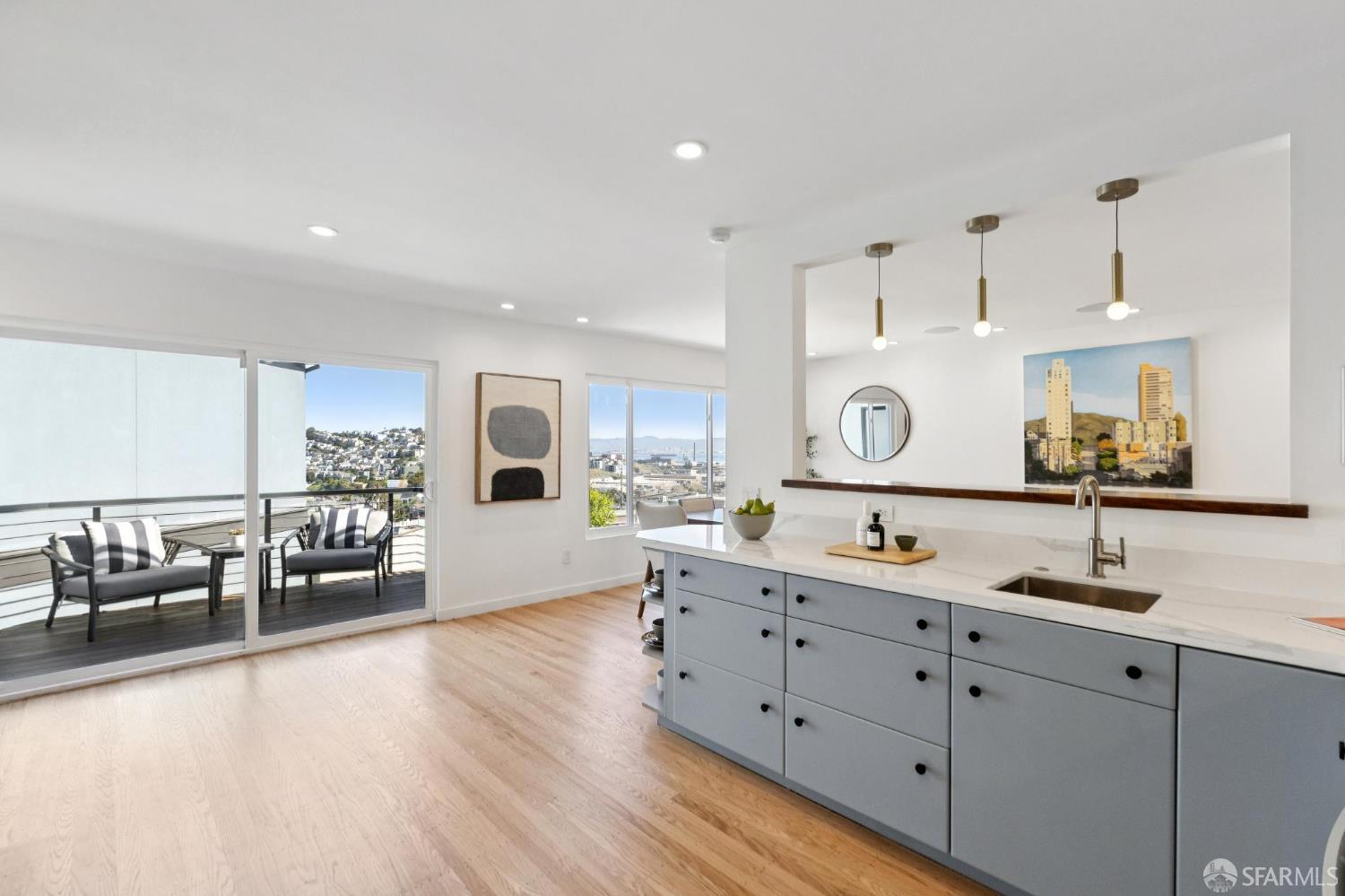 Detail Gallery Image 14 of 53 For 190 Rutledge St, San Francisco,  CA 94110 - 3 Beds | 3 Baths