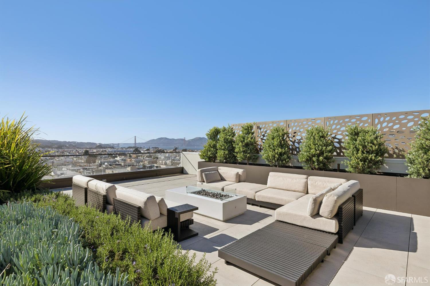 Detail Gallery Image 36 of 45 For 2525 Van Ness Ave #604,  San Francisco,  CA 94109 - 2 Beds | 2/1 Baths