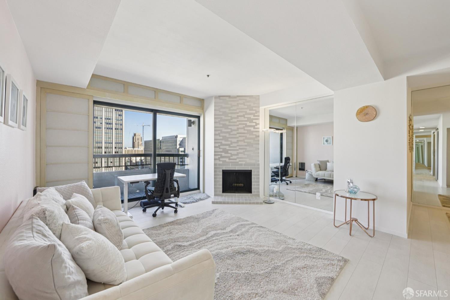 Detail Gallery Image 6 of 47 For 601 Van Ness Ave #1112,  San Francisco,  CA 94102 - 1 Beds | 1 Baths