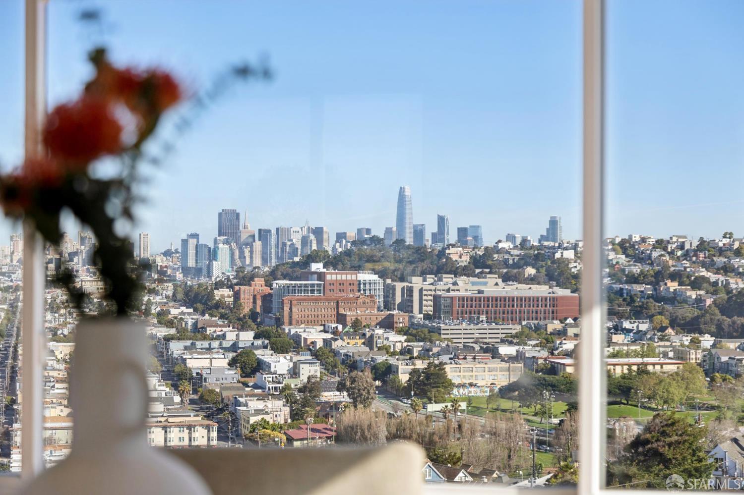 Detail Gallery Image 27 of 53 For 190 Rutledge St, San Francisco,  CA 94110 - 3 Beds | 3 Baths