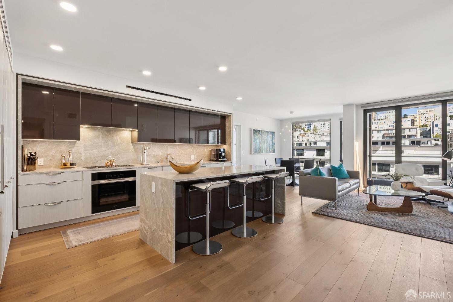 Detail Gallery Image 13 of 45 For 2525 Van Ness Ave #604,  San Francisco,  CA 94109 - 2 Beds | 2/1 Baths