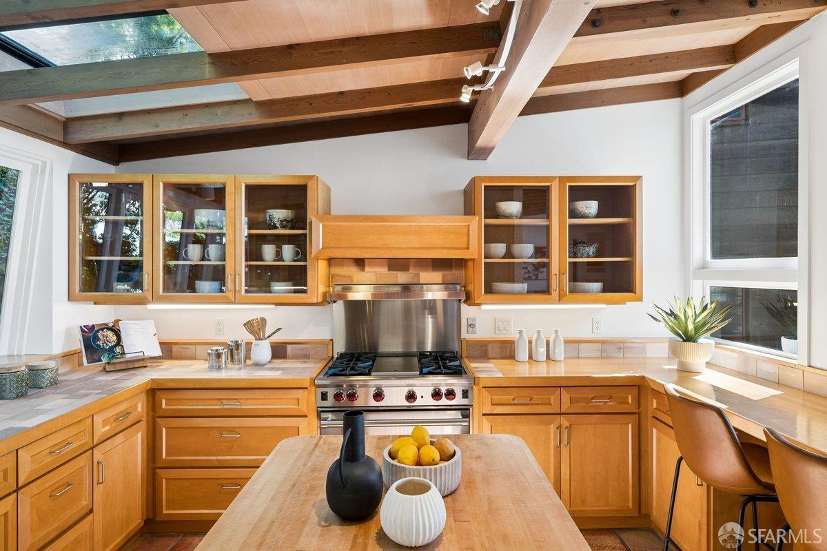 Detail Gallery Image 19 of 60 For 187 San Marcos Ave, San Francisco,  CA 94116 - 4 Beds | 3 Baths