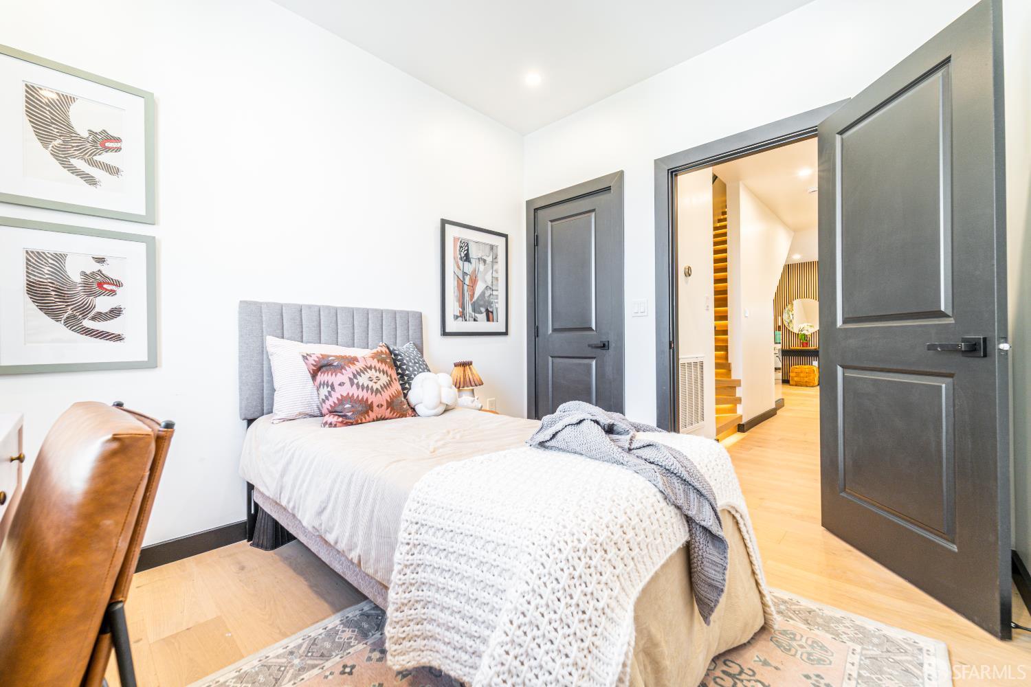 Detail Gallery Image 23 of 85 For 165 Valparaiso St, San Francisco,  CA 94133 - 4 Beds | 3 Baths