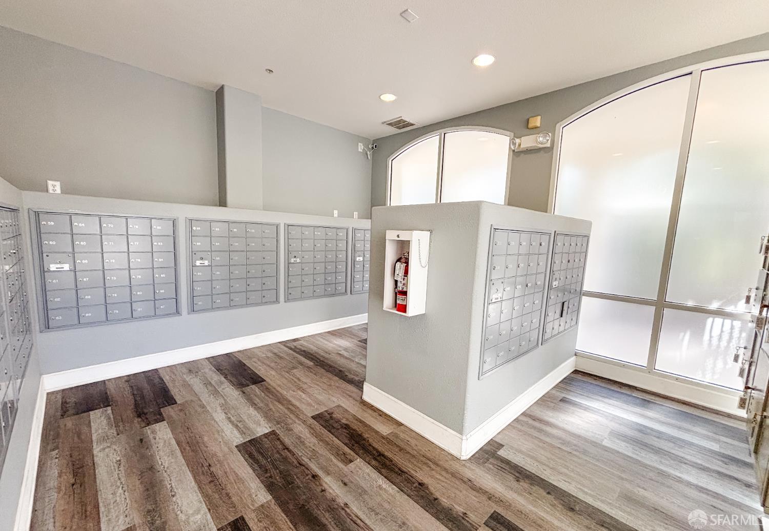 Detail Gallery Image 26 of 33 For 4138 Clarinbridge Cir, Dublin,  CA 94568 - 2 Beds | 2 Baths