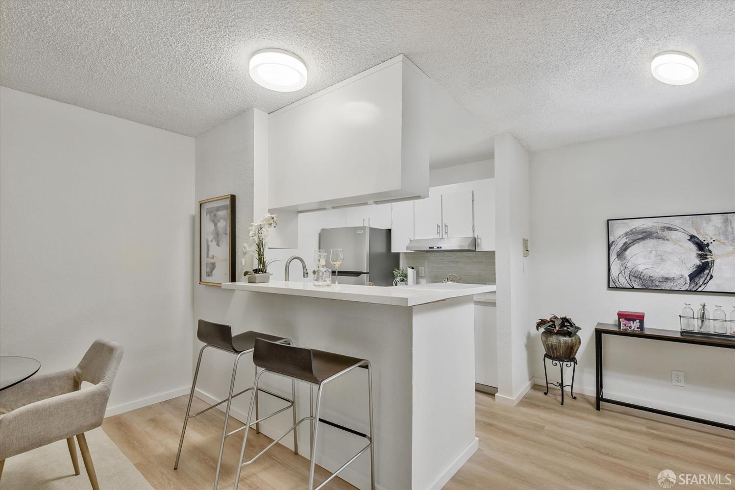 Detail Gallery Image 8 of 44 For 377 Mandarin Dr #105,  Daly City,  CA 94015 - 1 Beds | 1 Baths