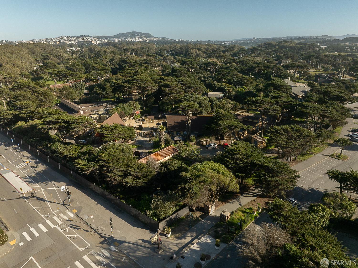 Detail Gallery Image 61 of 63 For 3535 Wawona St #311,  San Francisco,  CA 94116 - 2 Beds | 2 Baths