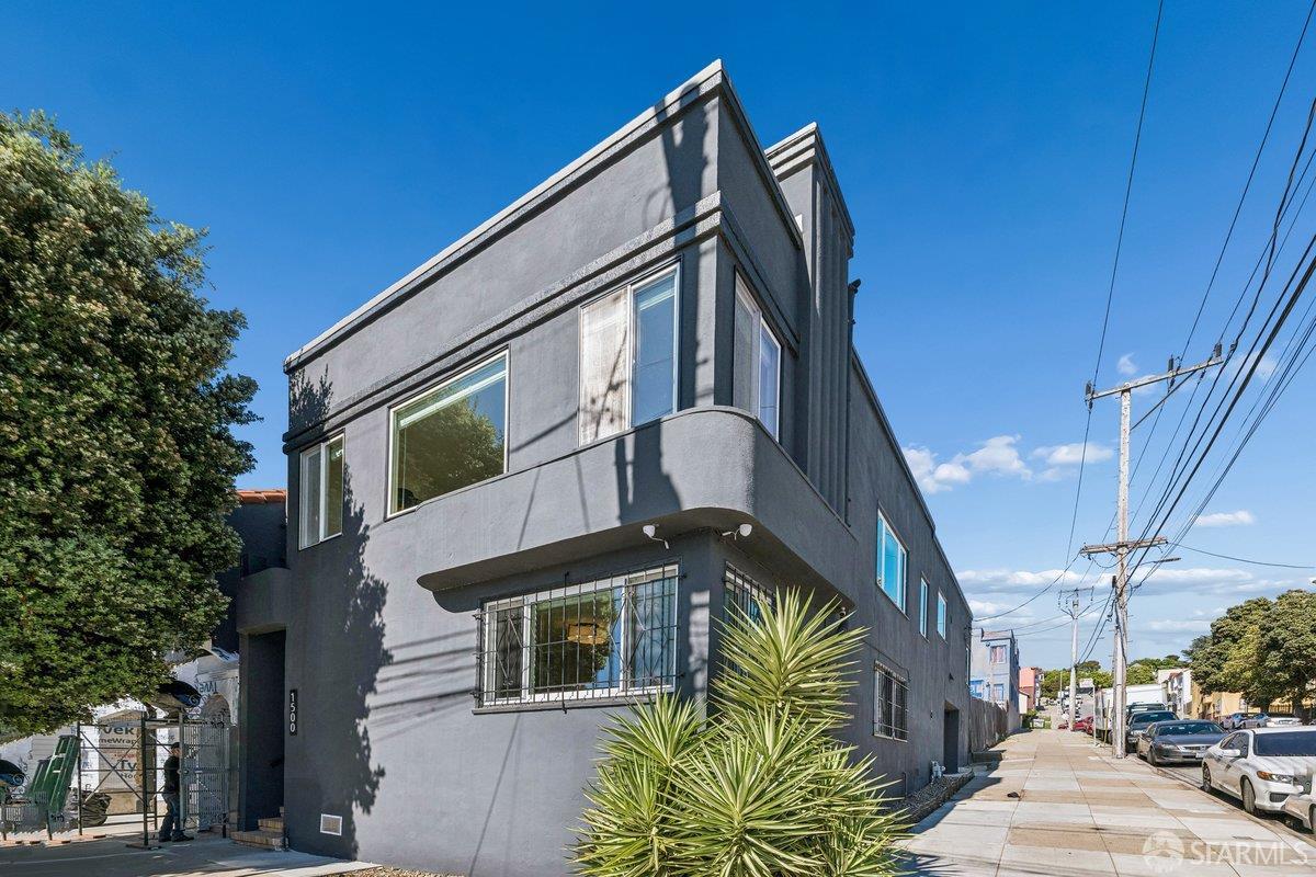 Detail Gallery Image 40 of 40 For 1500 Quesada Ave, San Francisco,  CA 94124 - 2 Beds | 2 Baths