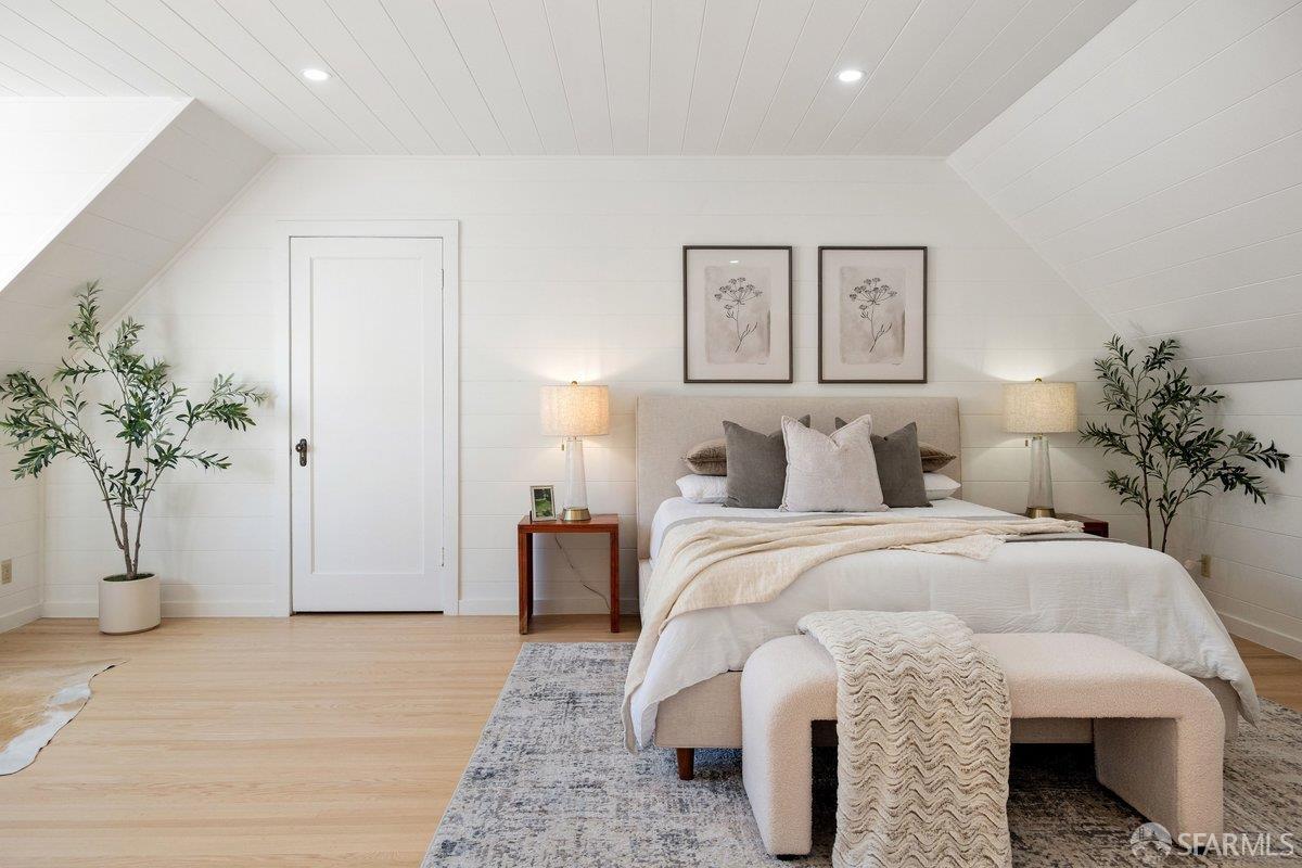 Detail Gallery Image 22 of 50 For 333 San Benito Way, San Francisco,  CA 94127 - 4 Beds | 3 Baths