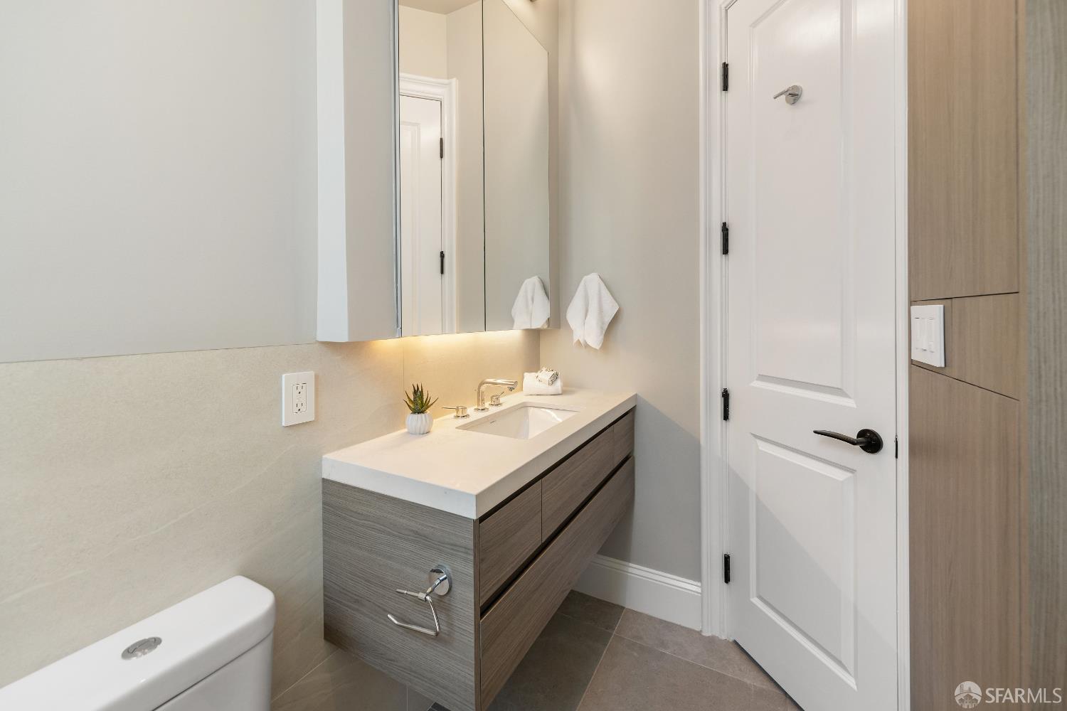 Photo #38: 426111715 Listing: Photo #38