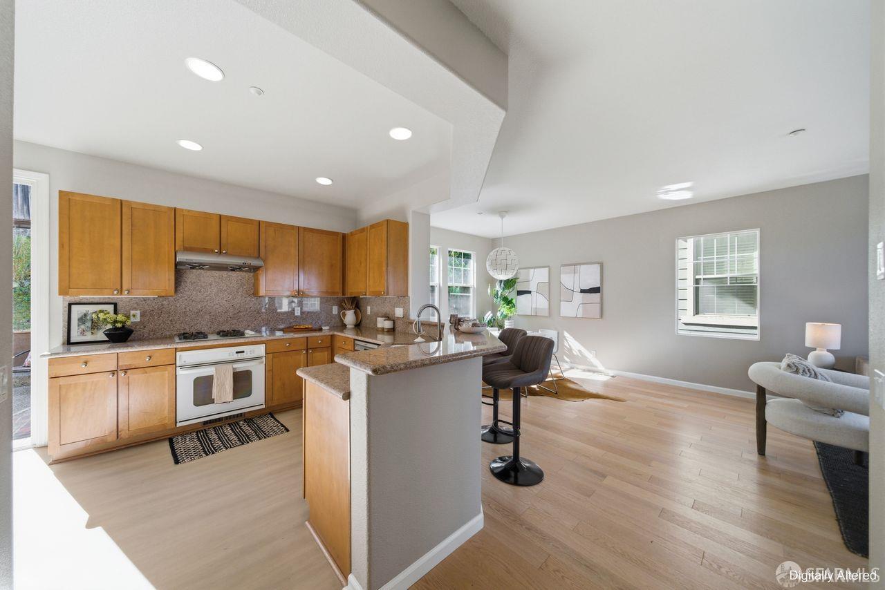 Detail Gallery Image 25 of 40 For 962 Martin Trl, Daly City,  CA 94014 - 4 Beds | 3 Baths