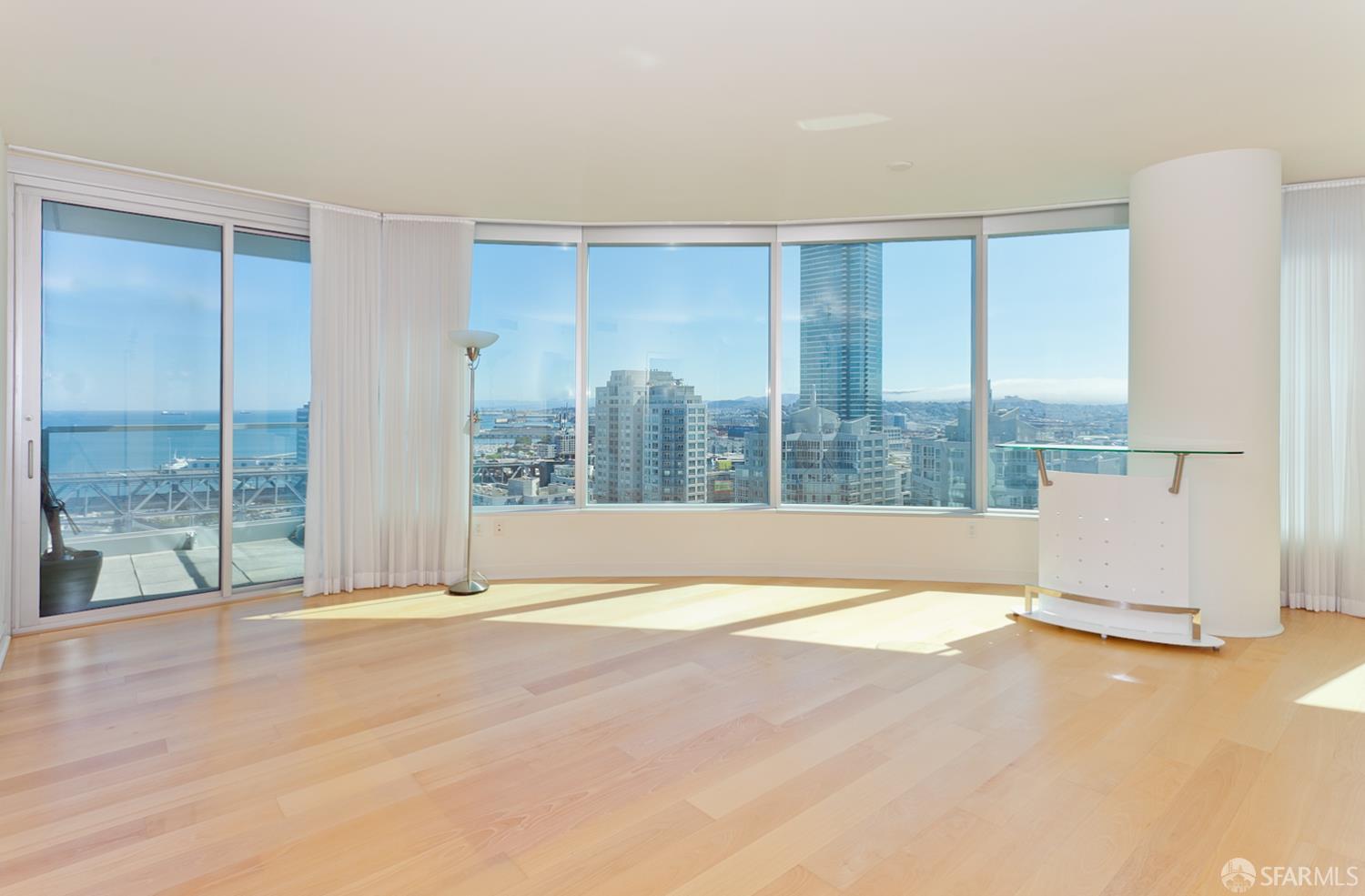 301 Main Street # 25F