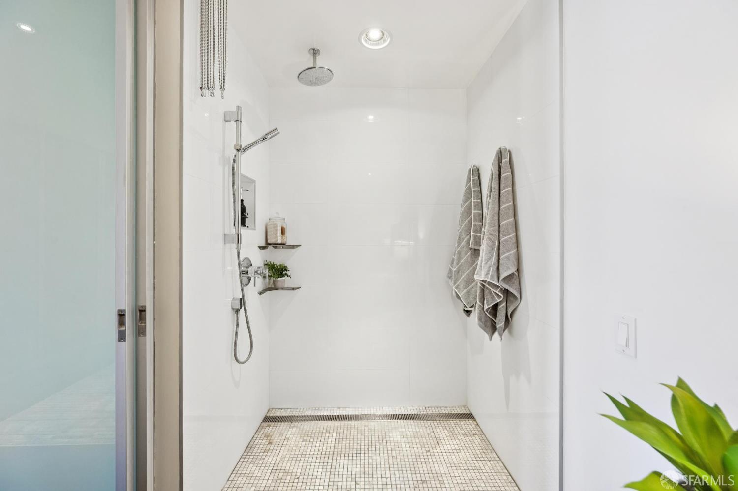 Detail Gallery Image 21 of 28 For 2020 Ellis St #402,  San Francisco,  CA 94115 - 1 Beds | 1 Baths